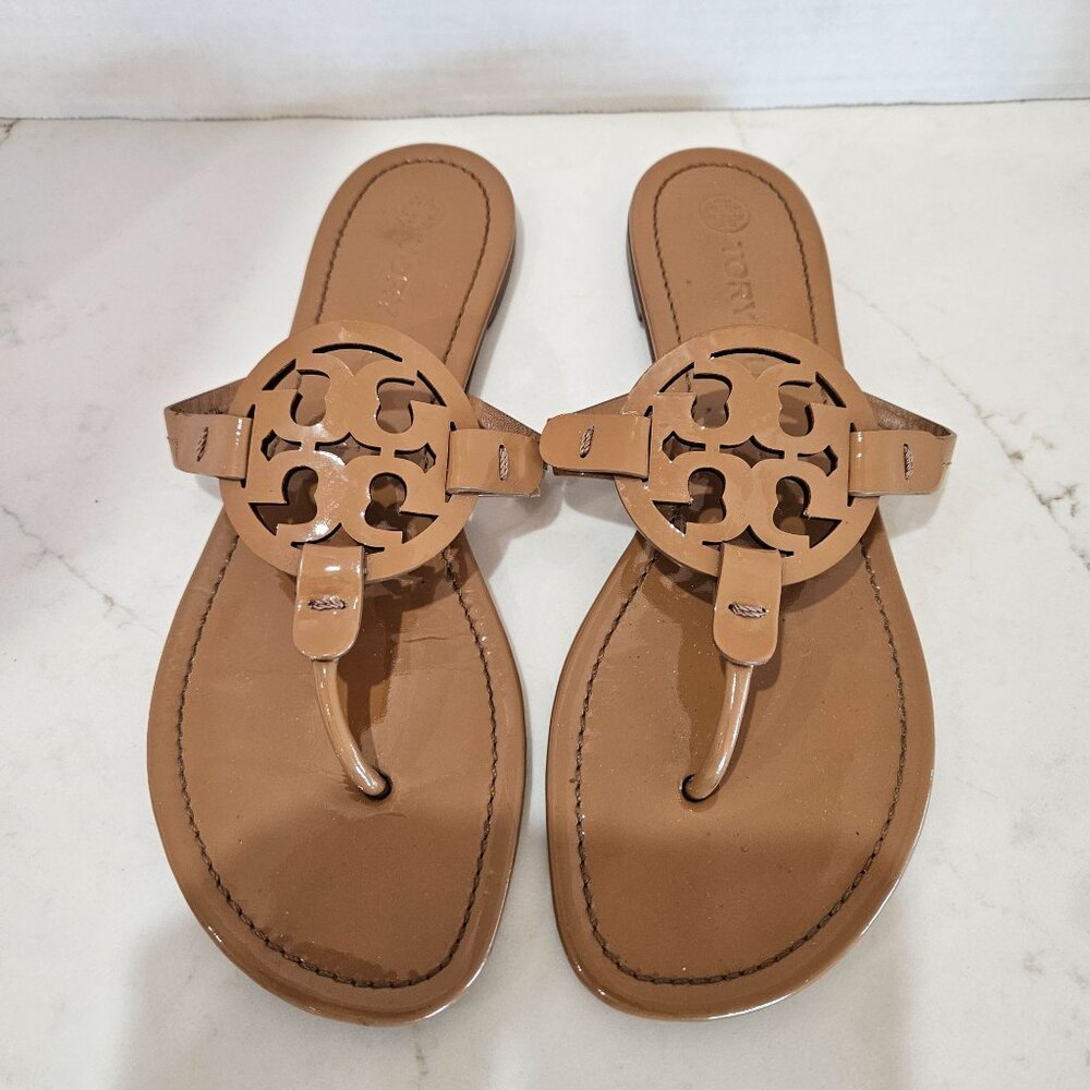 Tory Burch Miller Leather Sandals Tan Size 8 Flat Thong Style Patent Leather